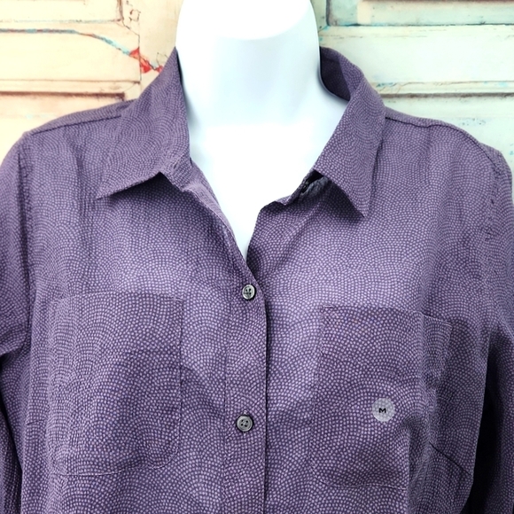 Eddie Bauer Long Sleeve Button Down Packable Shirt in grape - Picture 2 of 7
